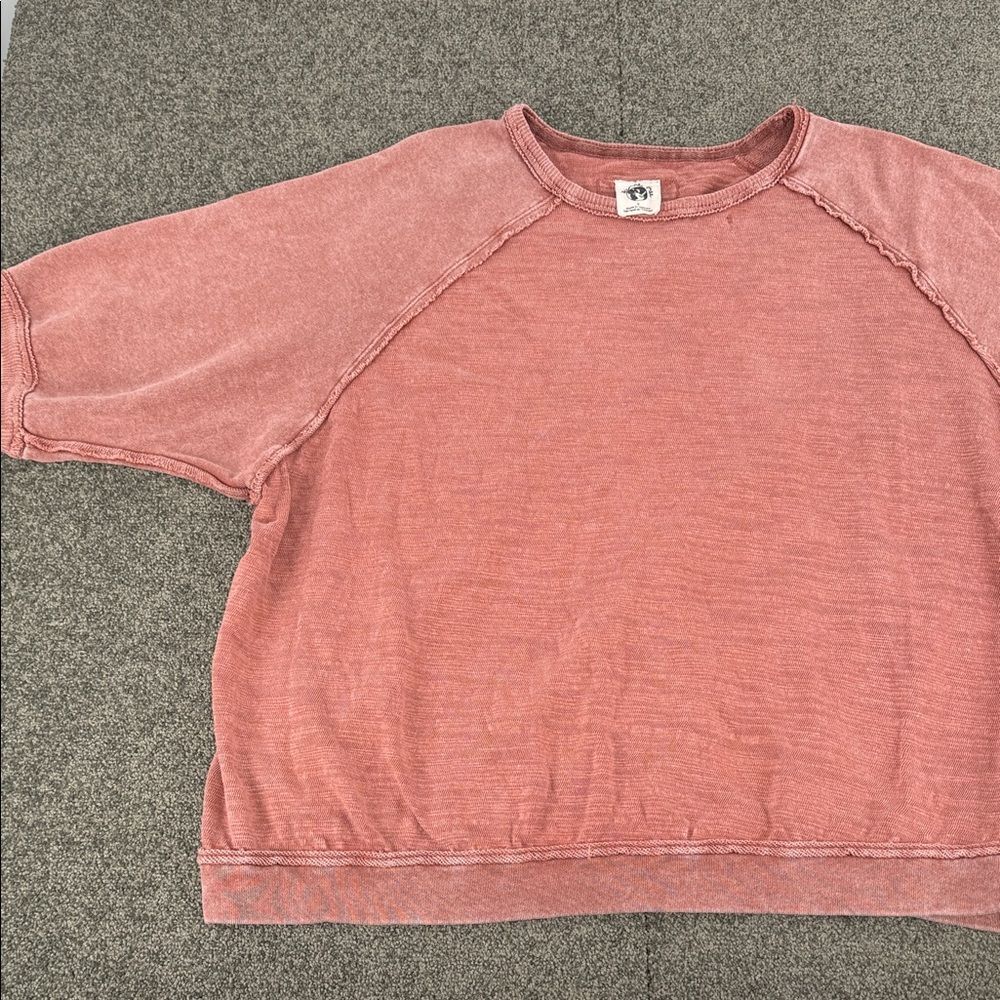 We The Free Sweatshirt Wm Small Short Sleeve Casual Red/Pink Top Crewneck Comfy - Picture 5 of 8